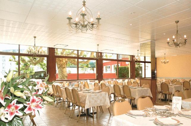 Hotel Des Rosiers Lourdes Ngoại thất bức ảnh