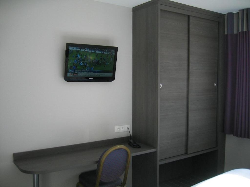 Hotel Des Rosiers Lourdes Ngoại thất bức ảnh