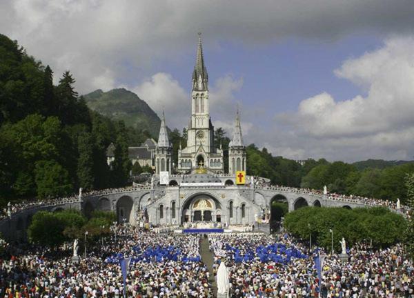 Hotel Des Rosiers Lourdes Ngoại thất bức ảnh
